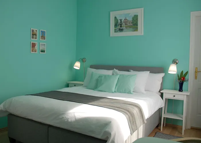 Joy בית הארחה