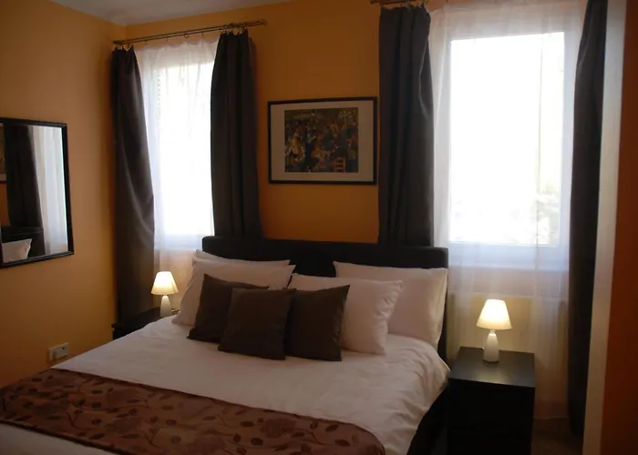 Joy בית הארחה שיופוק